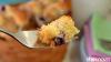 Beeren-Käsekuchen-Muffins bieten großen Geschmack in kleiner Form – SheKnows