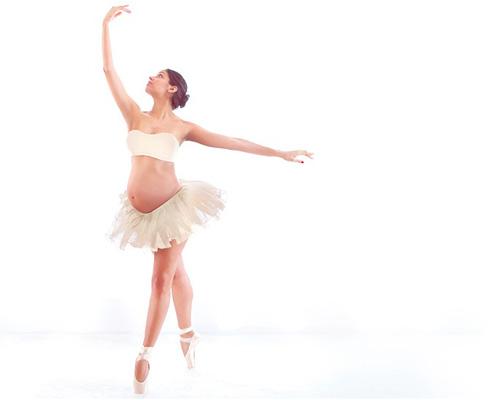 Ballerina Mutterschaftsfoto