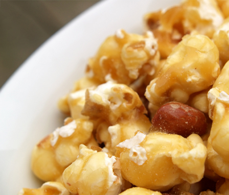 Popcorn-Rosinen-Crunch