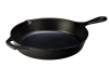 Shop Lodge & Le Creuset im Angebot bei Amazon This President’s Day Weekend – SheKnows
