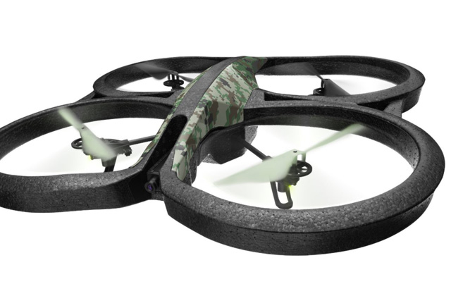 Parrot AR.Drone 2.0 Elite Edition Quadrocopter
