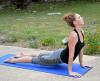 Yogaflow van 20 minuten om je dag op te frissen - SheKnows