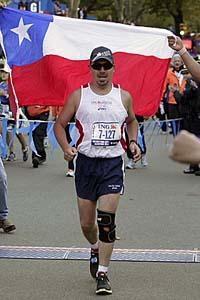 Den chilenske minearbejder Edison Pena konkurrerede i 2010 NYC marathon