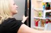 Навесні почистіть свій холодильник та комору - SheKnows