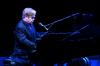 Elton John per közel 30 évvel késő? - Ő tudja