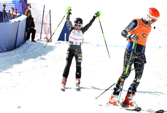 Foto van alpineskiër Danelle Umstead op de skipistes