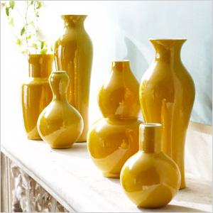 Gelbe Vasen