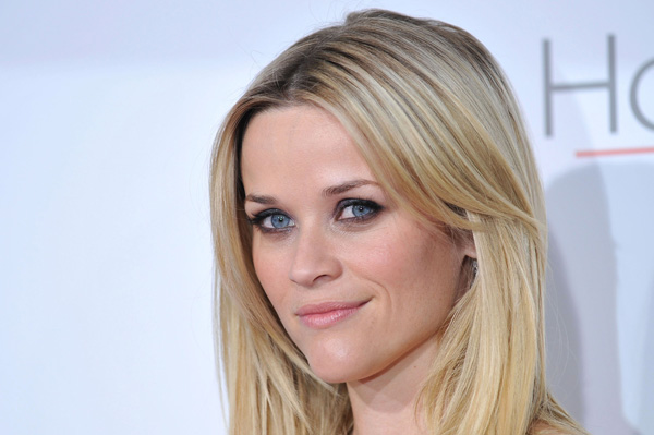 Reese Witherspoon hat ein herzförmiges Gesicht