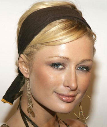 Paris Hilton Stirnband Schal