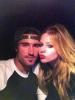 Avril Lavigne und Brody Jenner werfen sich in Kneipenschlägerei nieder – SheKnows