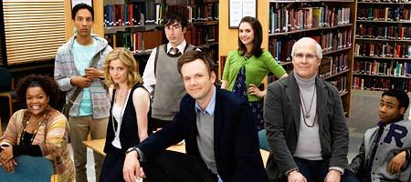Il cast di Community, giovedì su NBC