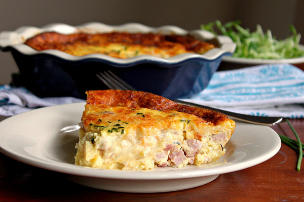 Ham, keju, dan quiche bawang