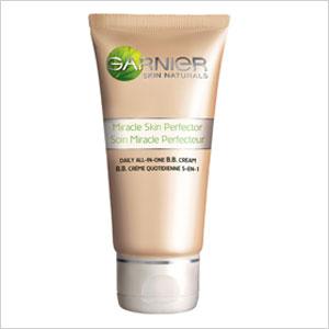 „Garnier Miracle Skin Perfector“ kasdieninis „viskas viename“ BB kremas