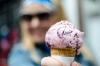 7 Scoop obchodů se zmrzlinou na Národní den zmrzliny - SheKnows