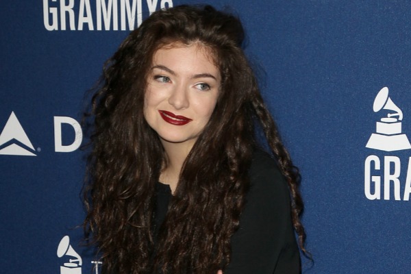 Lorde elhalasztja az ausztrál turnét