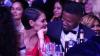 Katie Holmes in Jamie Foxx ne moreta skriti svoje ljubezni na gala podelitvi Grammyjev – SheKnows