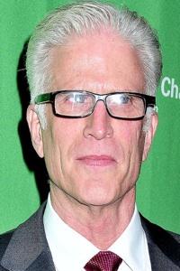 Dochodzenie w sprawie miejsca zbrodni Ted Danson CSI