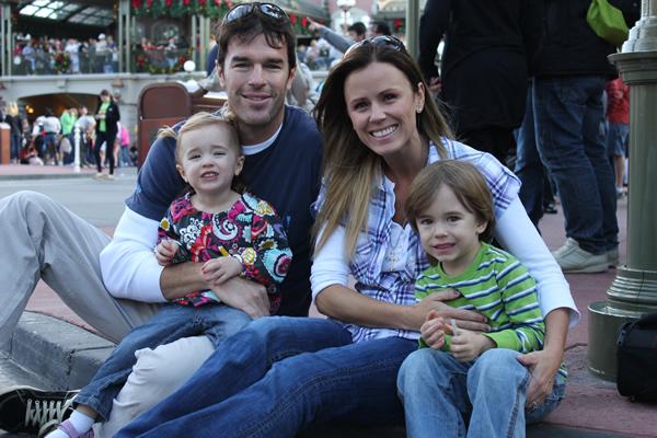 Ryan et Trista Sutter avec leurs enfants et toujours amoureux après The Bachelorette