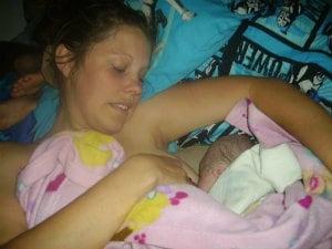 Eimija ar jaundzimušo Trandenu