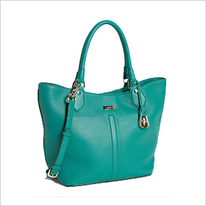smaragdgrüne Handtasche