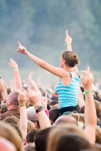 Mach deinen Groove auf einem Festival