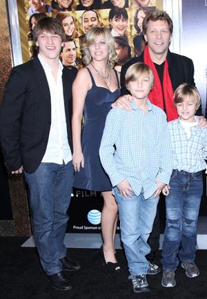 Jon Bon Jovi mit seinen Kindern