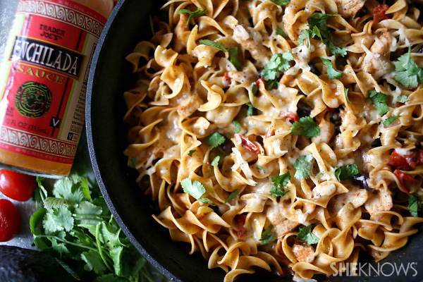 Pasta cu enchilada de pui cu o oala