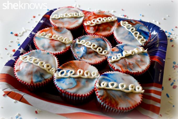 piros fehér kék hostess cupcakes