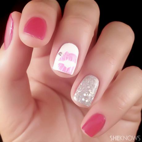 Pink U Rock kissable tips nail art