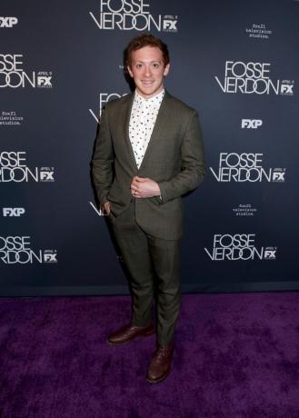 Ethan Slater เข้าร่วมงานเปิดตัว FosseVerdon ของ FX ซึ่งจัดขึ้นที่โรงละคร Gerald Schoenfeld เมื่อวันที่ 8 เมษายน 2019 ในนิวยอร์กซิตี้ รัฐนิวยอร์ก