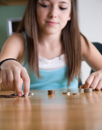 Tween tjej räknar förändring