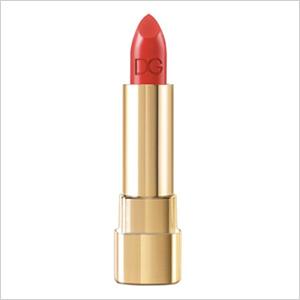 Holen Sie sich den Look: Dolce & Gabbana Classic Cream Lipstick in Fire (nordstrom.com, $ 33)