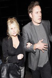 Jessica Simpson mantiene su boda en secreto