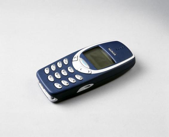 Nokia 3310 Fonda fotogrāfija
