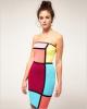 Roztomilé barevné blokové šaty za méně než 100 dolarů - SheKnows