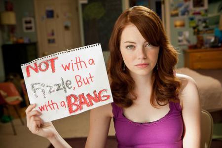 Emma Stone v hre Easy A