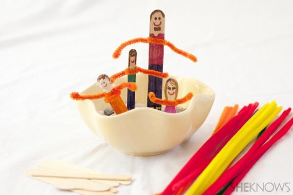 Boneka tongkat keluarga - kerajinan Hari Ayah