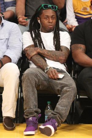 Lil Wayne entschuldigt sich für die Schändung der amerikanischen Flagge