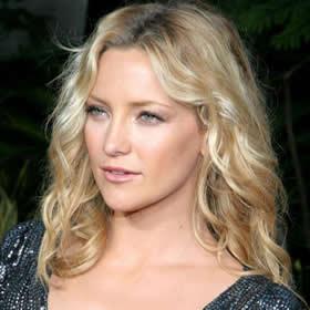 Peinado ondulado de Kate Hudson