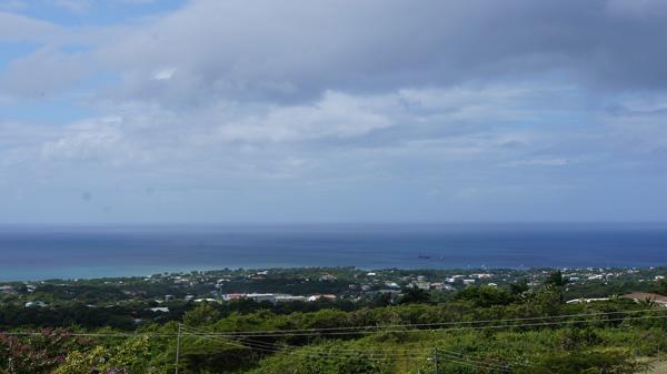 Uitzicht op Nevis vanuit Bontaical Gardens