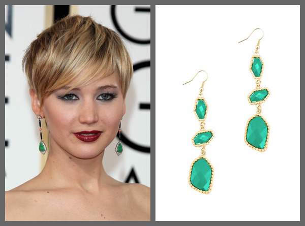 Jennifer Lawrence porte des boucles d'oreilles vertes