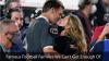 Gisele Bündchen, Tom Brady dzielą się romantycznym pocałunkiem we Włoszech: Zdjęcia – SheKnows