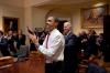 أوباما كير: المحكمة العليا توافق على إصلاح الرعاية الصحية في حكم تاريخي - SheKnows