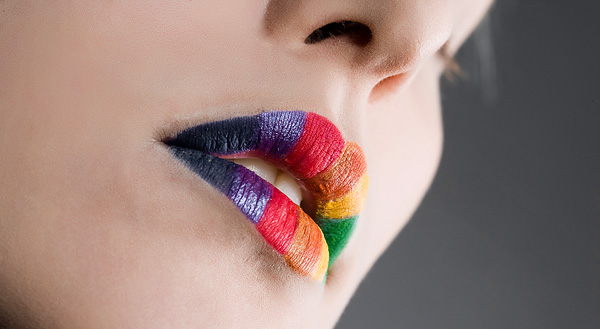 Warna undertone lipstik - cara membuat bibir Anda terlihat berbeda