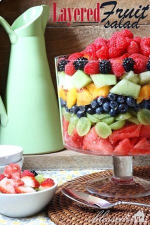 Gelaagde fruitsalade | Sheknows.com