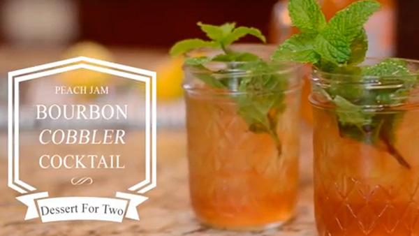 Peach hillo bourbon cobbler cocktail