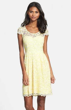 Ukrást vzhled: Betsey Johnson Illusion Yolk Lace Dress (nordstrom.com, 118 $)
