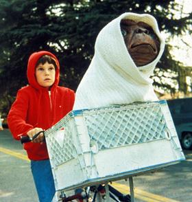 E.T. Istota pozaziemska 