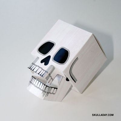 Crânio Papercraft com mandíbula móvel