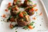Pesto Parmezaanse kaas gevulde portobello champignons – SheKnows
